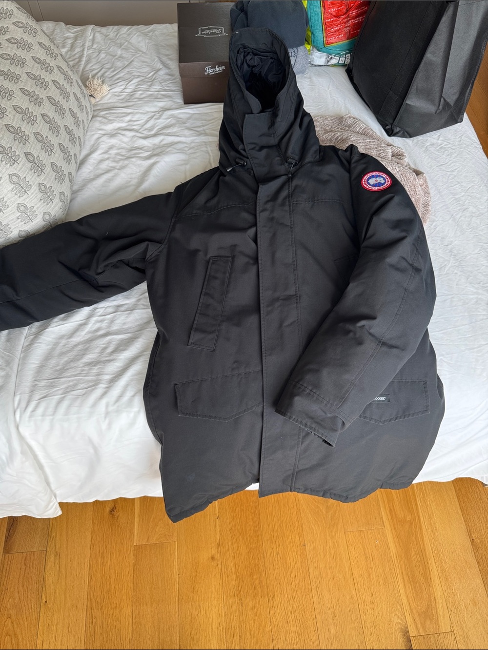 Canada Goose Black Men's Insulated Puffer Parka with Hood